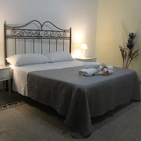 Story Hébergement de vacances Naples